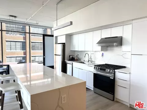 1100 S Hope St #516, Los Angeles, CA 90015