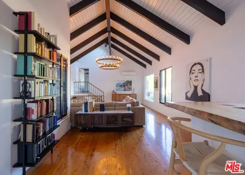 3214 Windsor Ave, Los Angeles, CA 90039