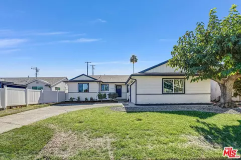 23130 Hartland St, West Hills, CA 91307