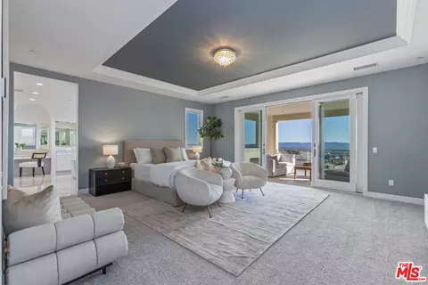 Bedroom - 20162 W Cromwell Way, Porter Ranch, CA 91326 photo 3 of 9