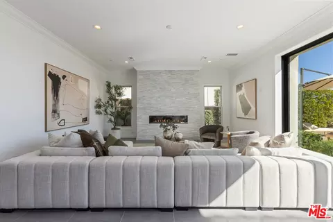 Living - 20162 W Cromwell Way, Porter Ranch, CA 91326 photo 1 of 2