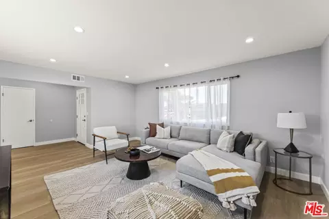 19012 Tillman Ave, Carson, CA 90746 photo 2