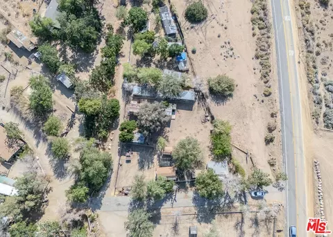 View/Area - 34270 Cheseboro Rd, Palmdale, CA 93552 photo 3 of 5