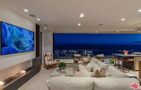 18954 Pacific Coast Hwy, Malibu, CA 90265