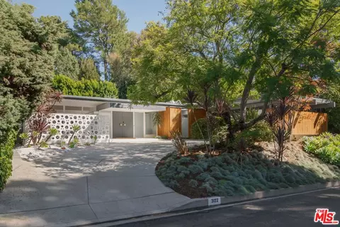 3122 Nichols Canyon Rd, Los Angeles, CA 90046