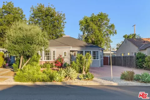 5638 Beck Ave, North Hollywood, CA 91601