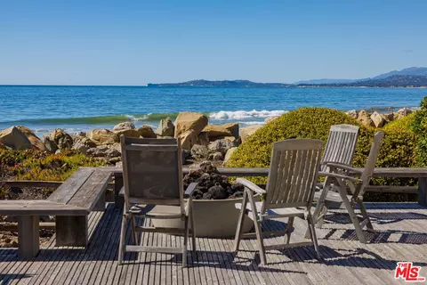 571 Sand Point Rd, Carpinteria, CA 93013 photo 2