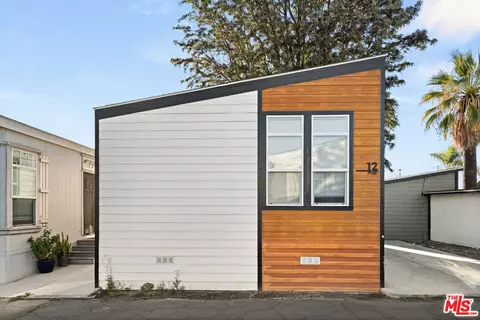 8250 Lankershim Blvd #109, North Hollywood, CA 91605