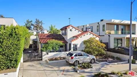 6571 Colgate Ave, Los Angeles, CA 90048