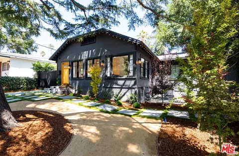 Exterior - 968 Palm Ter, Pasadena, CA 91104 photo 6 of 26