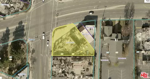 912 E Altadena Dr, Altadena, CA 91001 photo 2