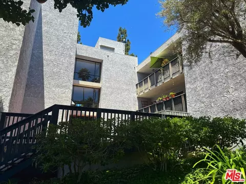 3605 W Hidden Ln #303, Rolling Hills Estates, CA 90274