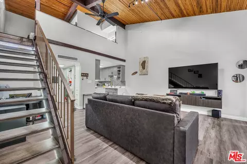 5460 White Oak Ave #D309, Encino, CA 91316