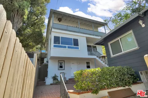 3662 Fredonia Dr, Los Angeles, CA 90068