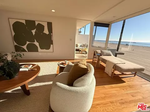 6 SW Northstar St #304, Marina Del Rey, CA 90292