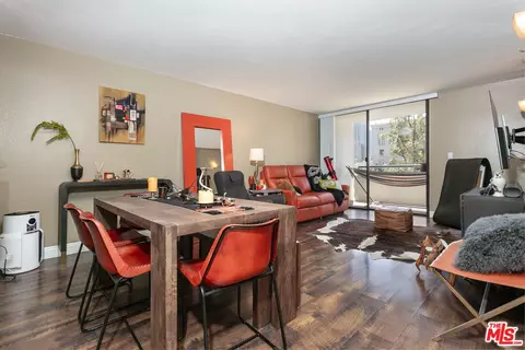 600 W 9th St #810, Los Angeles, CA 90015