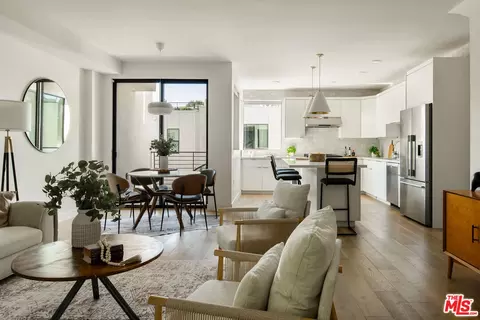 2150 Clifford St, Los Angeles, CA 90026