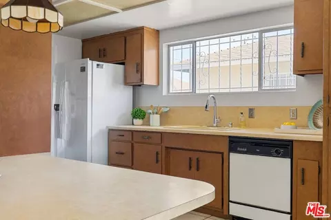 1808 N Elva Ave, Compton, CA 90222 photo 17