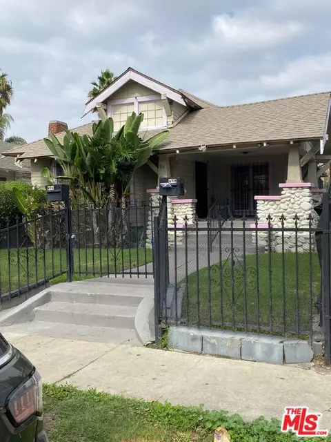 815 W 50th St, Los Angeles, CA 90037