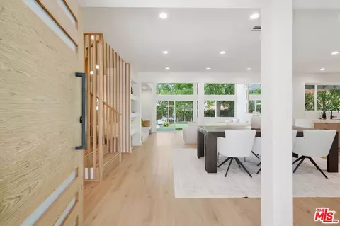 958 Ranch House Rd, Westlake Village, CA 91361