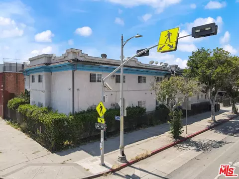 3806 S Broadway, Los Angeles, CA 90037
