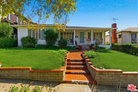 2408 Pier Ave, Santa Monica, CA 90405