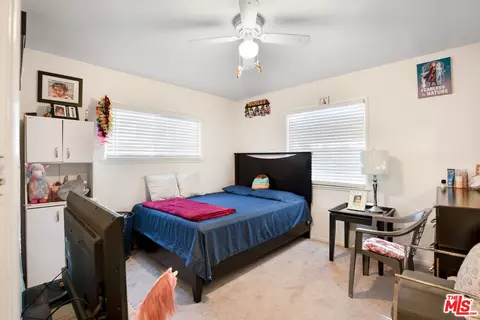 Bedroom - 4141 Eileen St, Simi Valley, CA 93063 photo 4 of 5