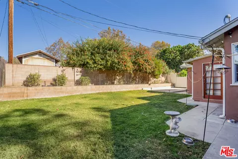 Exterior - 4141 Eileen St, Simi Valley, CA 93063 photo 6 of 7