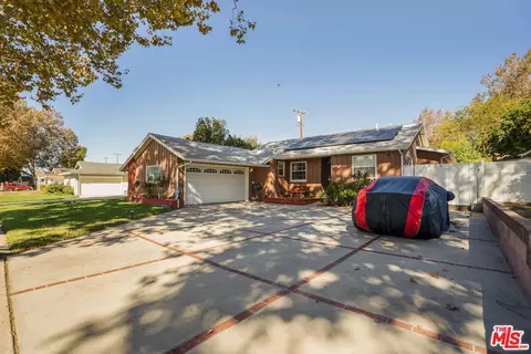 Exterior - 4141 Eileen St, Simi Valley, CA 93063 photo 3 of 7