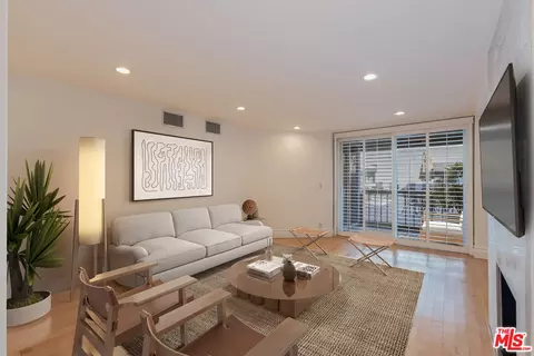8535 W West Knoll Dr #109, West Hollywood, CA 90069