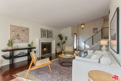 3923 Roderick Rd, Los Angeles, CA 90065