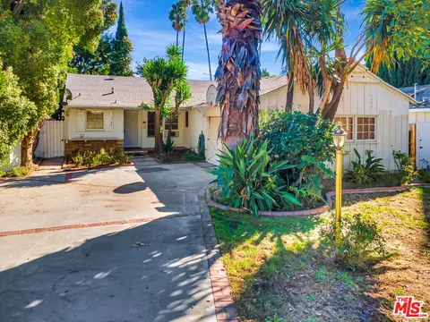 7038 Mclennan Ave, Van Nuys, CA 91406