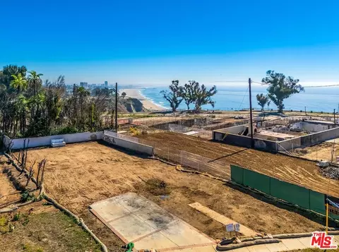 326 Mount Holyoke Ave, Pacific Palisades, CA 90272