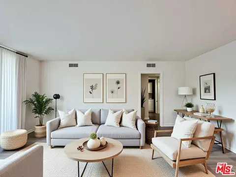 10707 Camarillo St #117, North Hollywood, CA 91602