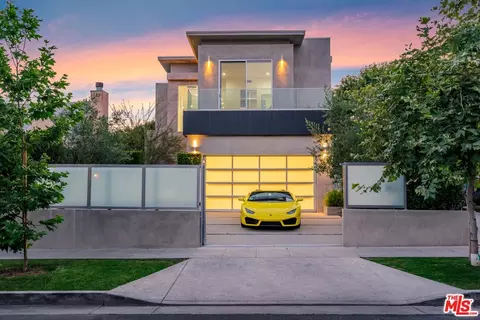 721 N Vista St, Los Angeles, CA 90046