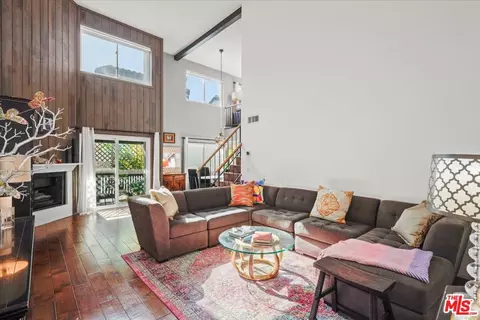 12938 Valleyheart Dr #11, Studio City, CA 91604