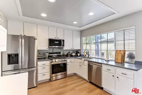 2241 Century Pl, Simi Valley, CA 93063 photo 12