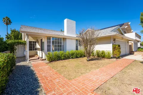 2241 Century Pl, Simi Valley, CA 93063 photo 4