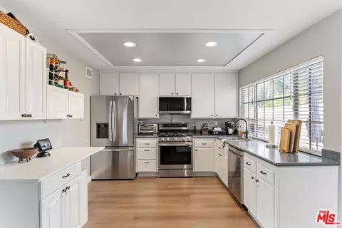 2241 Century Pl, Simi Valley, CA 93063 photo 10