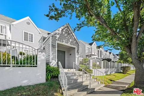 1229 W 223rd St #113, Torrance, CA 90502
