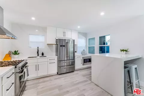 24 20th Ave, Venice, CA 90291 photo 6