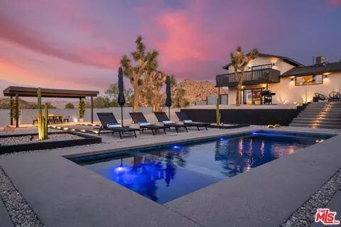 Exterior - 61118 Prescott Trl, Joshua Tree, CA 92252 photo 10 of 17