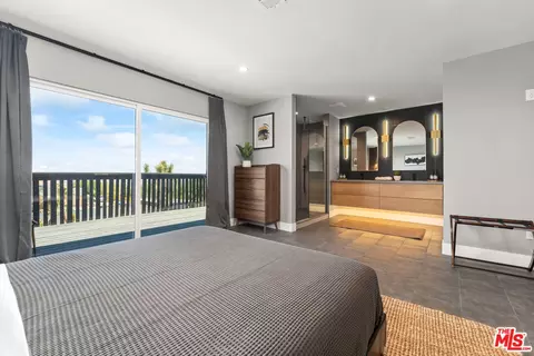 Bedroom - 61118 Prescott Trl, Joshua Tree, CA 92252 photo 10 of 14