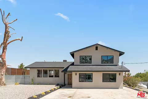 Exterior - 61118 Prescott Trl, Joshua Tree, CA 92252 photo 16 of 17