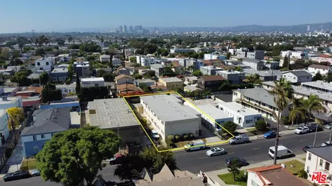 2325 S Ridgeley Dr, Los Angeles, CA 90016