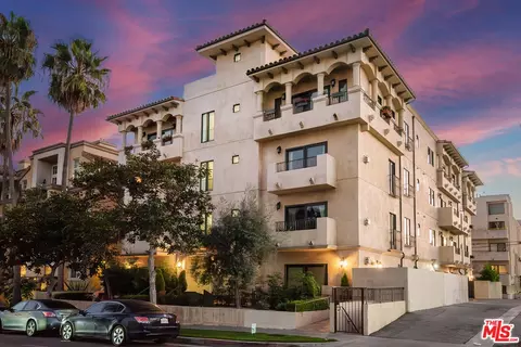 1215 Armacost Ave #403, Los Angeles, CA 90025
