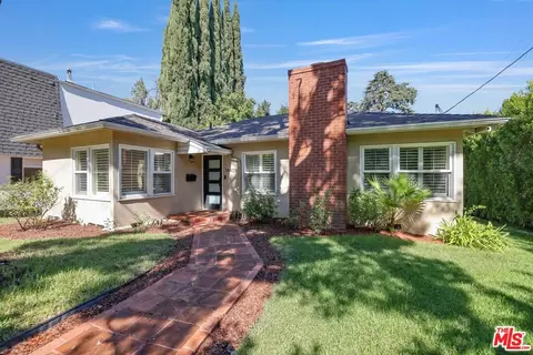 14405 Valley Vista Blvd, Sherman Oaks, CA 91423