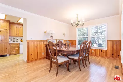 Dining - 795 Zurich Dr, Lake Arrowhead, CA 92352 photo 1 of 3