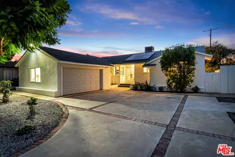 6629 Bobbyboyar Ave, West Hills, CA 91307