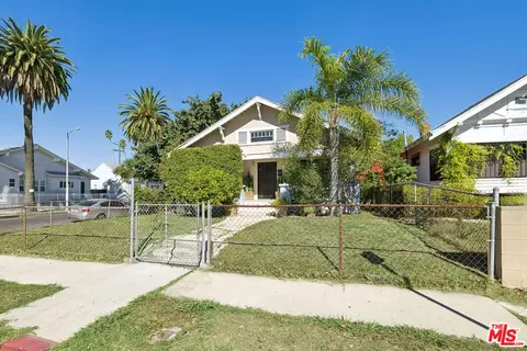 1159 W 52nd St, Los Angeles, CA 90037